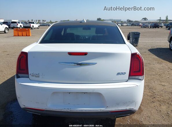 2C3CCAAGXJH331756 2018 CHRYSLER 300 White 