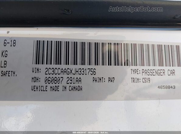 2C3CCAAGXJH331756 2018 CHRYSLER 300 White Widok komory silnika