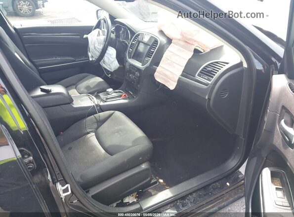 2C3CCAAGXKH627605 2019 CHRYSLER 300 Black 