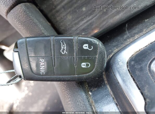2C3CCAAGXLH158856 2020 CHRYSLER 300 Black Առջևի վահանակի տեսք