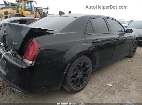 2C3CCABG0HH663259 2017 CHRYSLER 300 Black Tył prawy