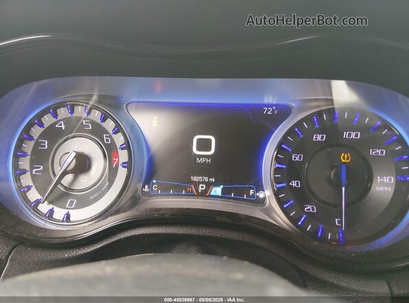 2C3CCABG0HH663259 2017 CHRYSLER 300 Black Widok tylnych siedzeń