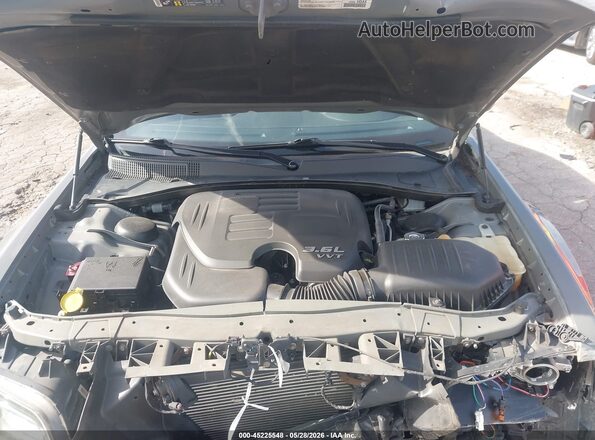 2C3CCABG0KH559457 2019 CHRYSLER 300 Gray Widok z tyłu