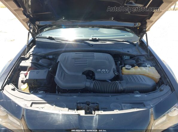 2C3CCABG2HH608358 2017 CHRYSLER 300 Black Widok z tyłu