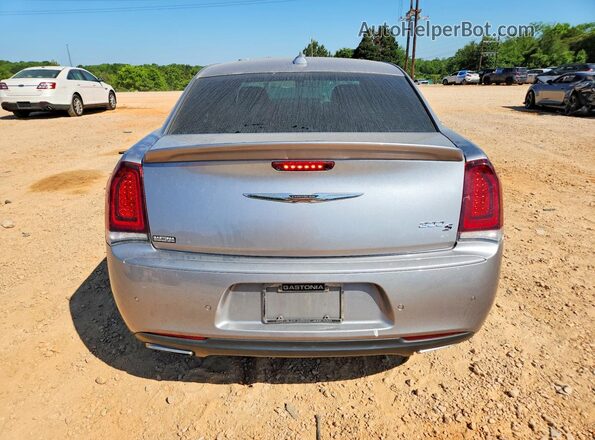 2C3CCABG2JH266691 2018 CHRYSLER 300 Silver Rear view