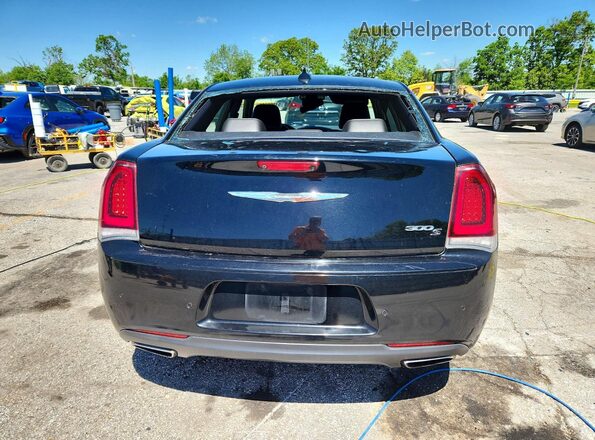 2C3CCABG3JH262150 2018 CHRYSLER 300 Black Вид ззаду