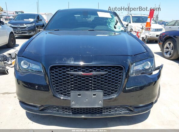 2C3CCABG3PH640976 2023 CHRYSLER 300 Black Vista interior trasera