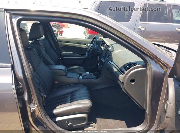 2C3CCABG4JH338555 2018 CHRYSLER 300 Gray Սալոնի դիմացի տեսք