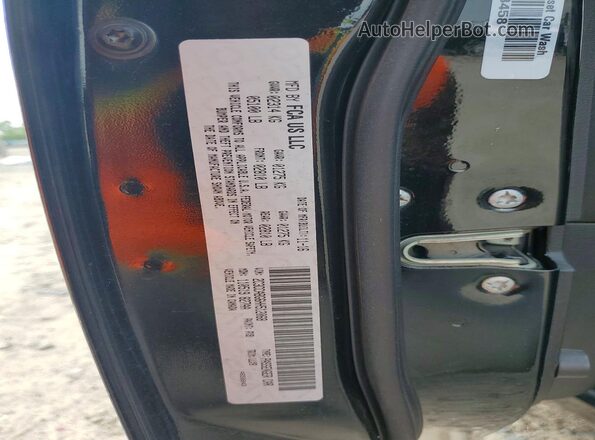2C3CCABG6HH512068 2017 CHRYSLER 300 Black Vista del compartimento del motor