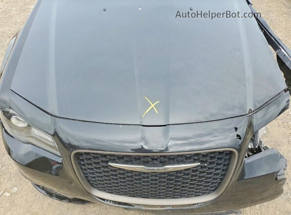 2C3CCABG7HH621509 2017 CHRYSLER 300 Black Widok wnętrza z tyłu