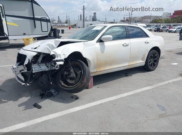 2C3CCABG8KH634020 2019 CHRYSLER 300 White Front left