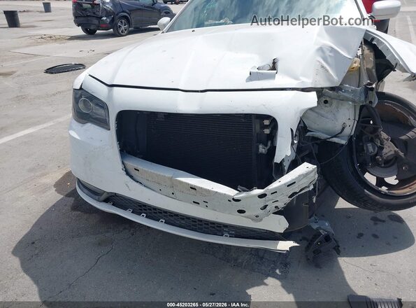 2C3CCABG8KH634020 2019 CHRYSLER 300 White 