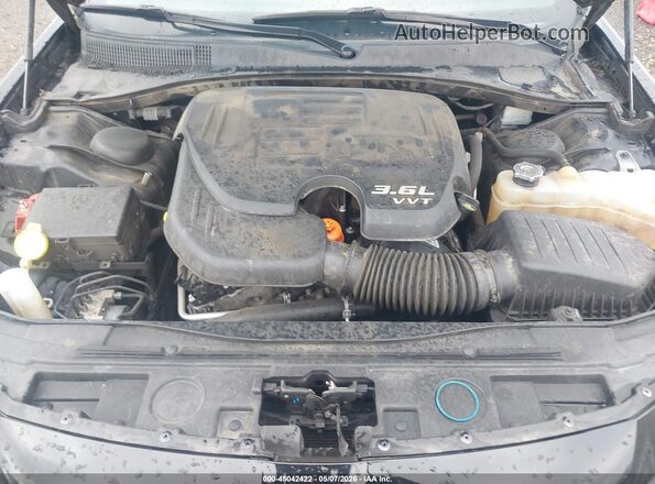 2C3CCABG8MH532848 2021 CHRYSLER 300 Черный Вид сзади