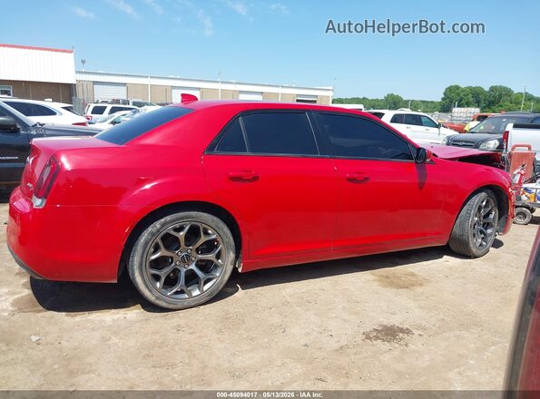 2C3CCABG9GH144788 2016 CHRYSLER 300 Red 360 interior view