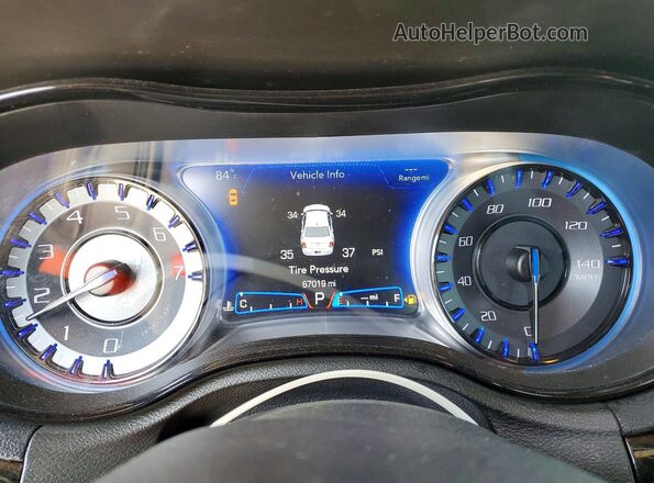 2C3CCABG9NH167582 2022 CHRYSLER 300 Silver Սարքավորումների վահանակի տեսք