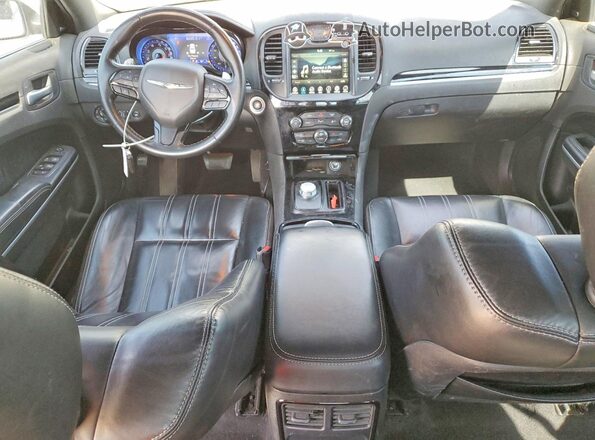 2C3CCABG9NH167582 2022 CHRYSLER 300 Silver Առջևի վահանակի տեսք