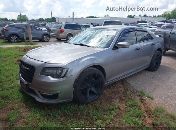 2C3CCABGXJH266616 2018 CHRYSLER 300 Silver Vista tres cuartos delantera izquierda