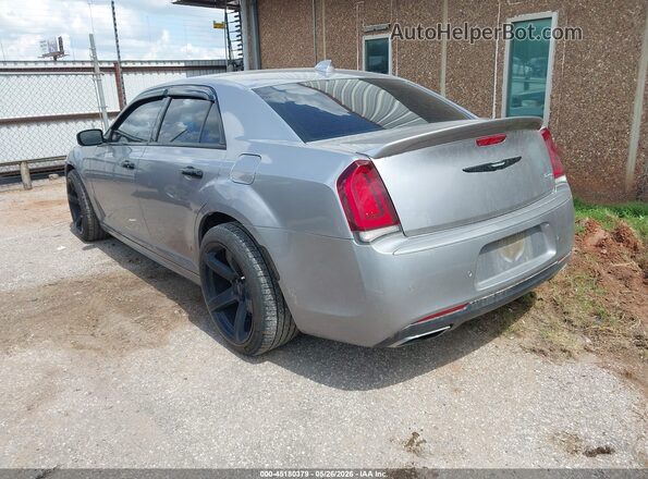 2C3CCABGXJH266616 2018 CHRYSLER 300 Silver Trasero izquierdo