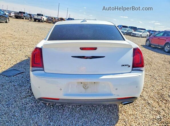 2C3CCABT1PH556250 2023 CHRYSLER 300 White Вид ззаду
