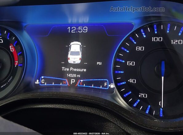 2C3CCABT7PH573280 2023 CHRYSLER 300 Серебряный Вид задних сидений