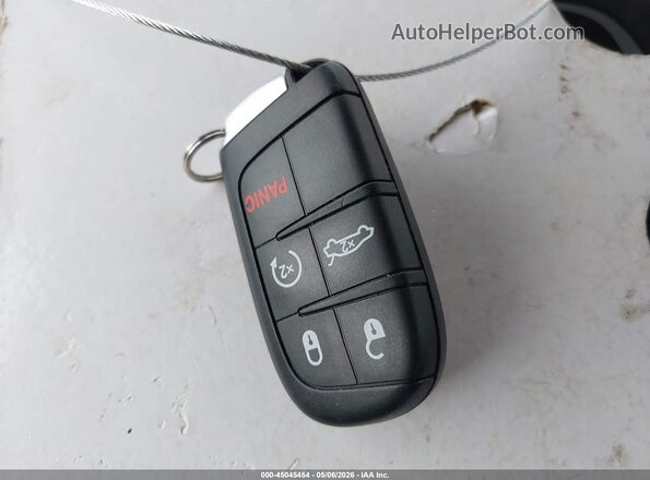 2C3CCADGXNH131218 2022 CHRYSLER 300 Silver 