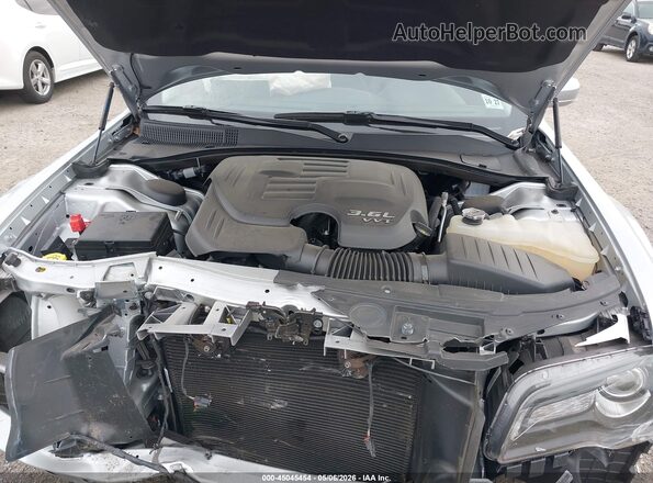 2C3CCADGXNH131218 2022 CHRYSLER 300 Silver 