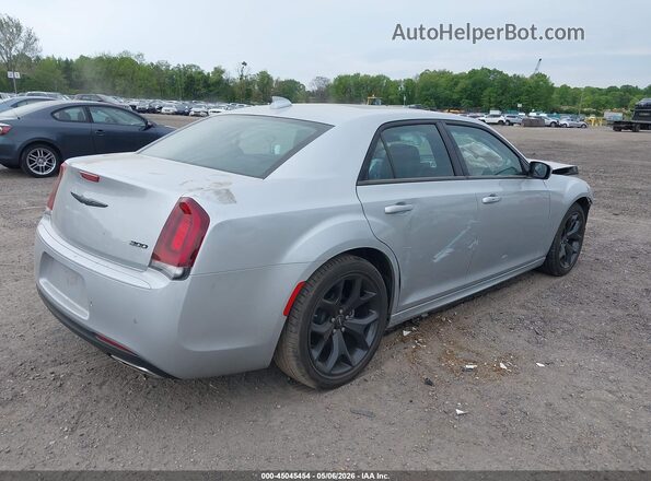 2C3CCADGXNH131218 2022 CHRYSLER 300 Silver 