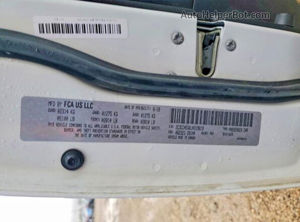 2C3CCAEG0JH319819 2018 CHRYSLER 300 White 