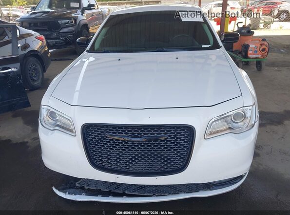 2C3CCAEG2GH324660 2016 CHRYSLER 300 White 