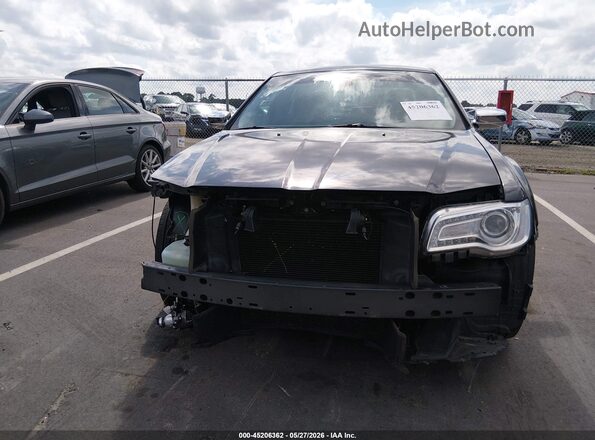 2C3CCAEG6JH123125 2018 CHRYSLER 300 Black Սալոնի հետևի տեսք