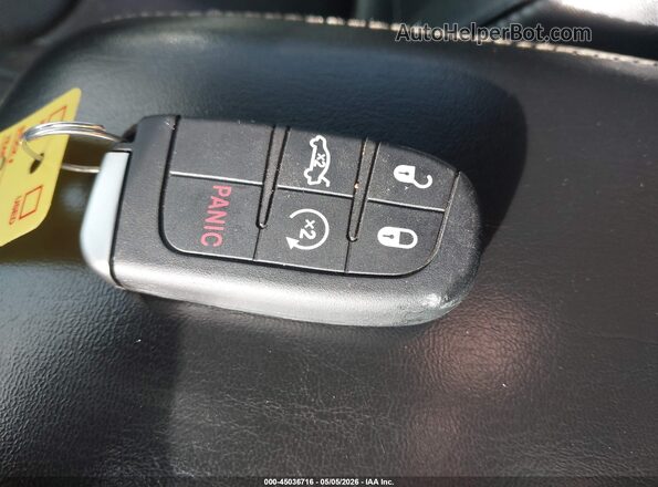 2C3CCAEG9KH697574 2019 CHRYSLER 300 Black Widok deski rozdzielczej