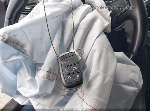 2C3CCAGG0JH267783 2018 CHRYSLER 300 Черный 