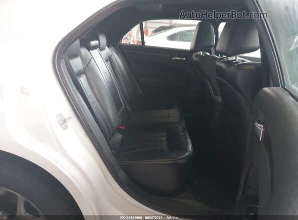 2C3CCAGG2GH161912 2016 CHRYSLER 300 White Widok naklejki z numerem VIN