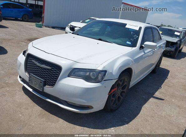 2C3CCAGG3GH262179 2016 CHRYSLER 300 White Առջևի ձախ երեք քառորդ տեսարան