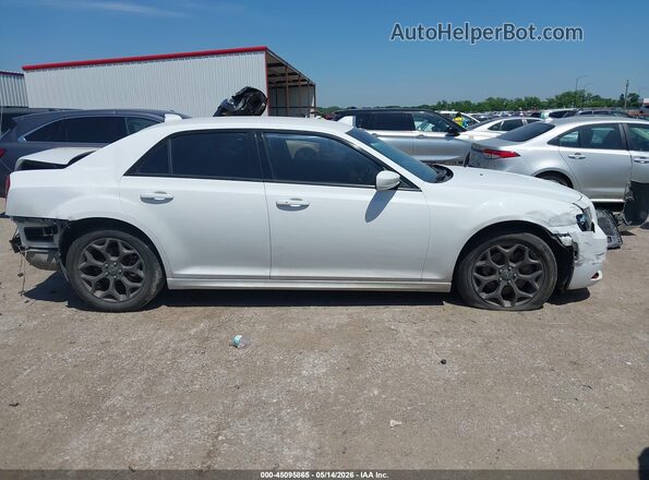 2C3CCAGG3GH262179 2016 CHRYSLER 300 White Սալոնի 360 աստիճան տեսք