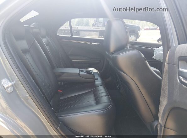 2C3CCAGG7KH569346 2019 CHRYSLER 300 Gray Vista de la etiqueta del VIN