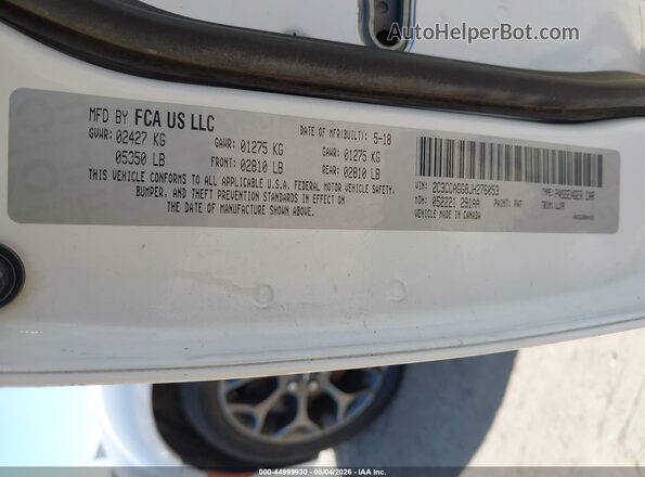 2C3CCAGG8JH276053 2018 CHRYSLER 300 Белый Вид подкапотного пространства