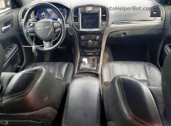 2C3CCAGG8KH586074 2019 CHRYSLER 300 Gray Вид панелі приладів
