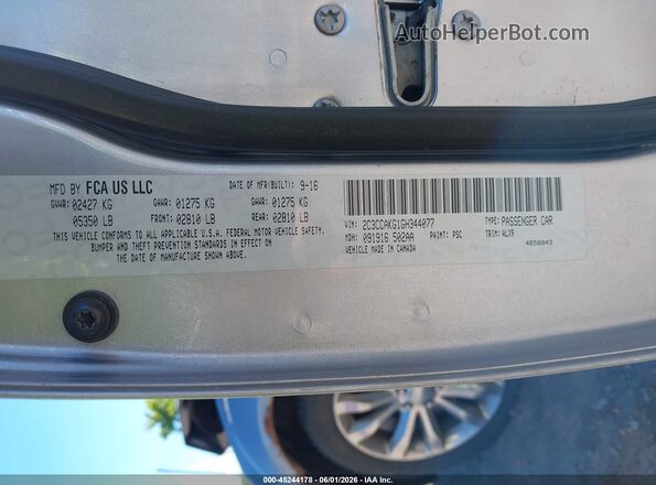 2C3CCAKG1GH344077 2016 CHRYSLER 300 Silver ძრავის განყოფილების ხედი