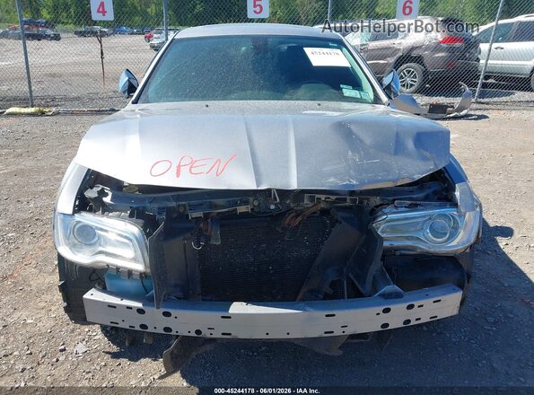 2C3CCAKG1GH344077 2016 CHRYSLER 300 Silver ხელსაწყოთა პანელის ხედი
