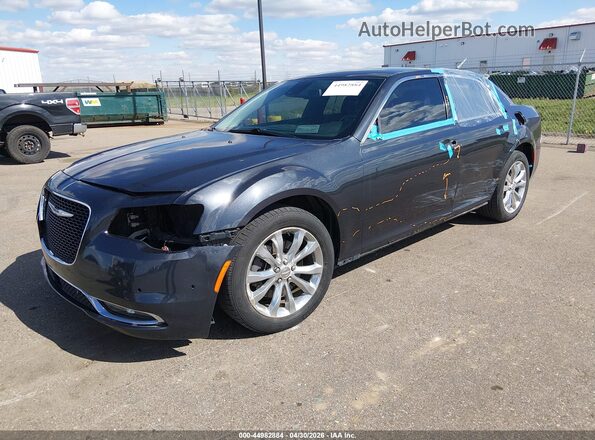 2C3CCAKG1JH300135 2018 CHRYSLER 300 Blue Vista tres cuartos delantera izquierda