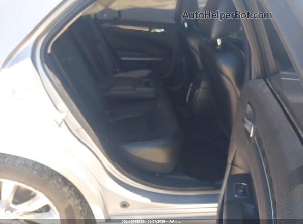 2C3CCAKG4JH267955 2018 CHRYSLER 300 Silver Вид наклейки з VIN-кодом