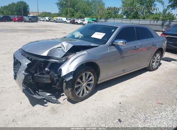 2C3CCAKG4JH267955 2018 CHRYSLER 300 Silver Передня ліва чверть