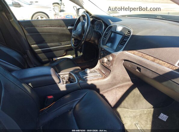 2C3CCAKG5JH304561 2018 CHRYSLER 300 Silver წინა სალონის ხედი