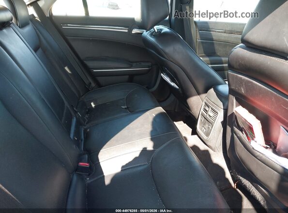2C3CCAKG5JH304561 2018 CHRYSLER 300 Silver VIN კოდის სტიკერის ხედი