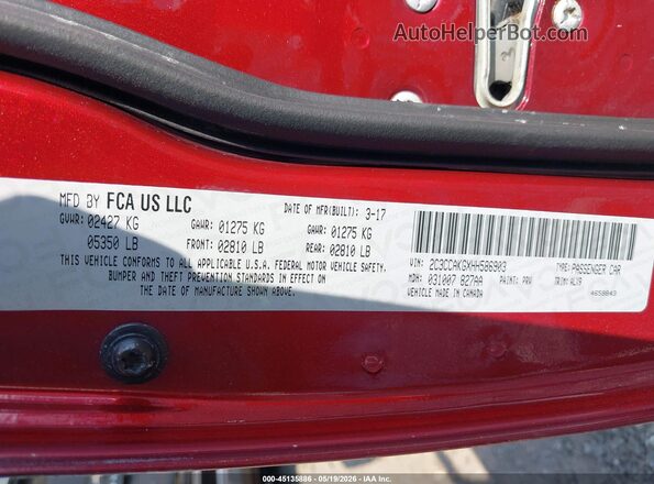 2C3CCAKGXHH586903 2017 CHRYSLER 300 Red ძრავის განყოფილების ხედი