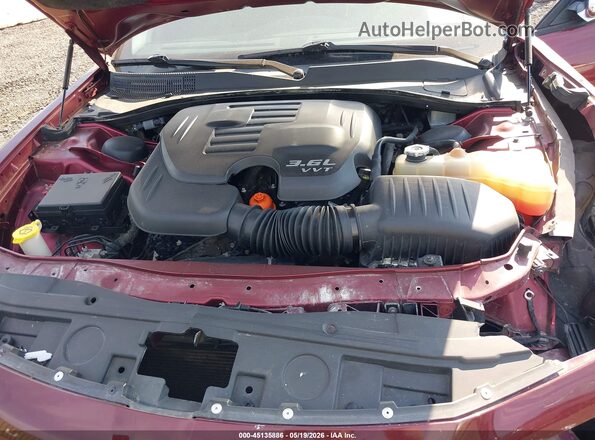 2C3CCAKGXHH586903 2017 CHRYSLER 300 Red უკანა ხედი