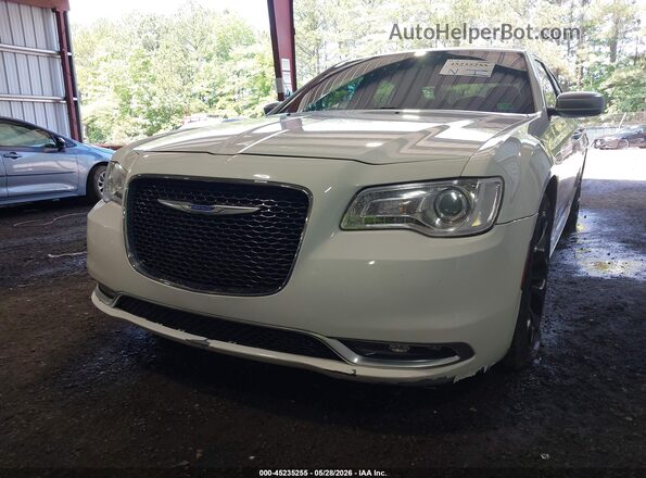 2C3CCAPT1JH227788 2018 CHRYSLER 300 White Вид спереду