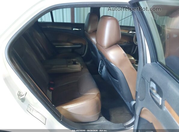 2C3CCAPT1JH227788 2018 CHRYSLER 300 White Вид наклейки з VIN-кодом