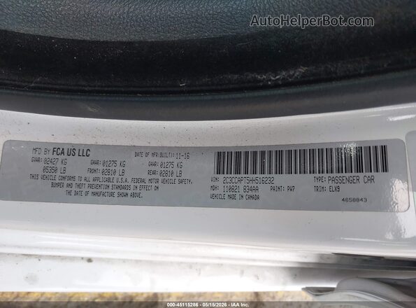2C3CCAPT5HH516232 2017 CHRYSLER 300 White Vista del compartimento del motor